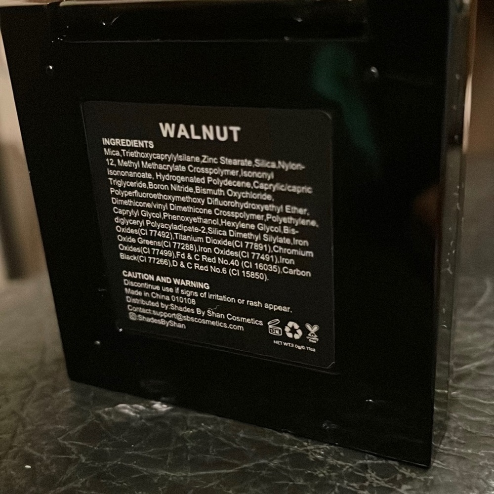 Shades by Shan Walnut Bronzer